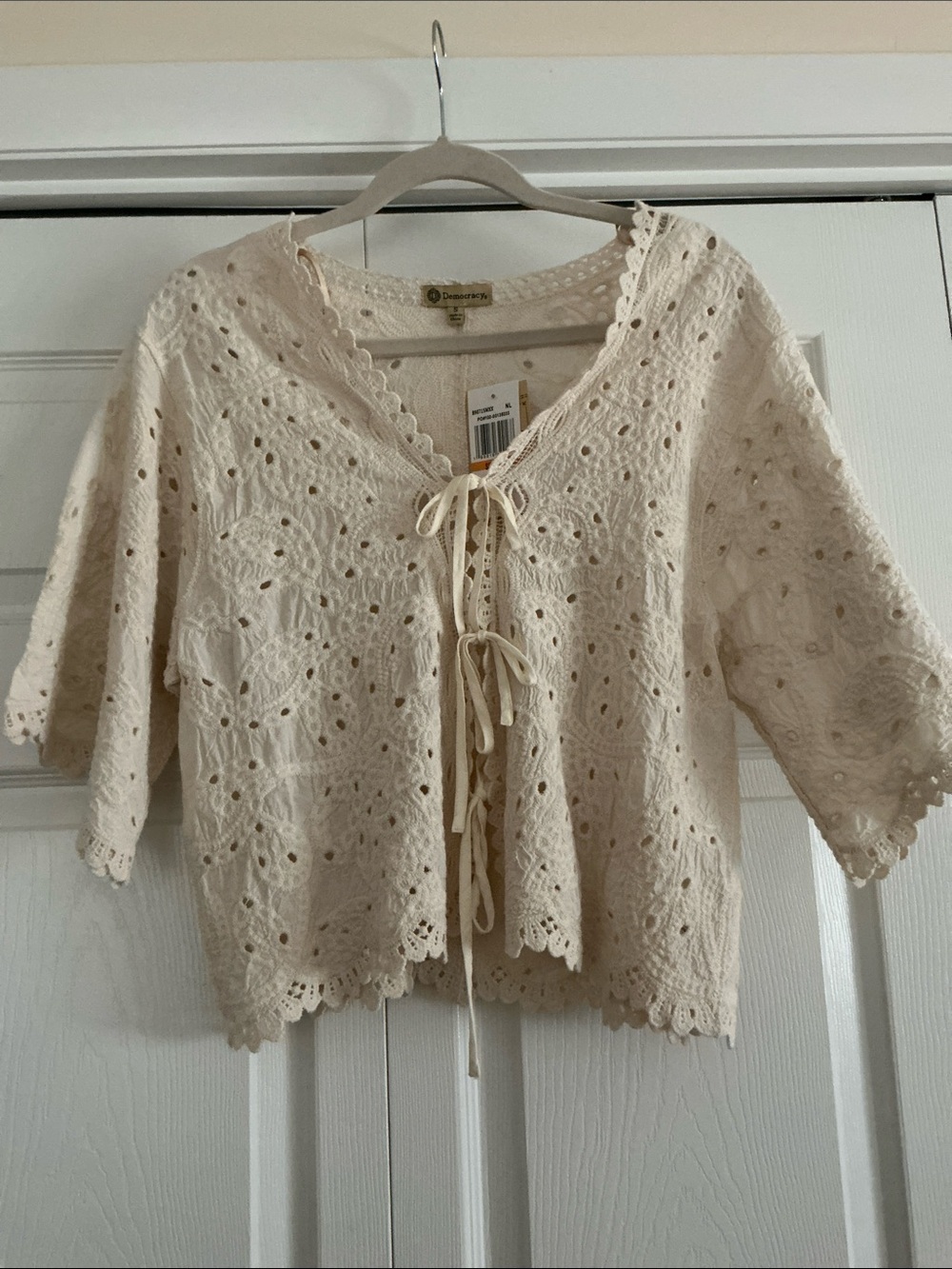 Democracy NWT Lightweight Open-Weave W/ Ties Cardigan in Cream, Size Small